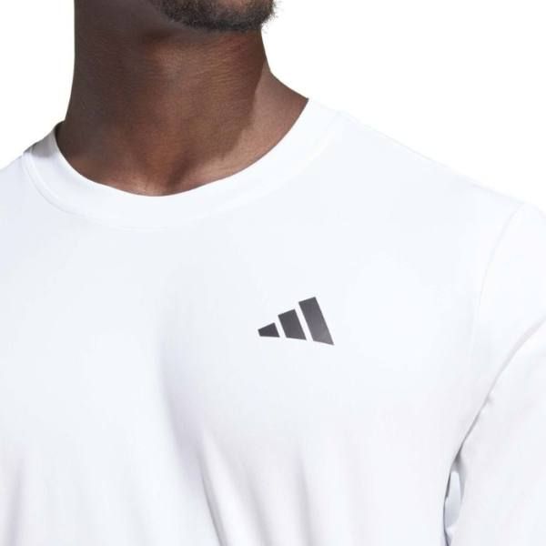 Detalle de la camiseta Adidas Club 3 Bandas Blanca