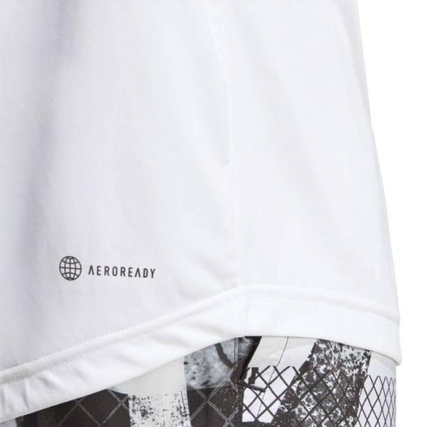Detalle de la camiseta Adidas
