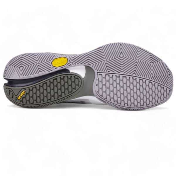Zapatillas blancas de Bullpadel