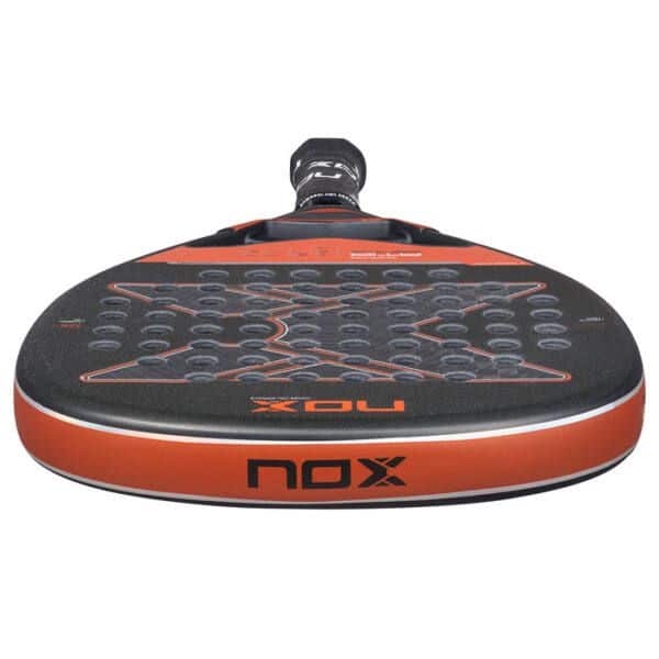 Detalle de la Pala NOX AT19 Genius Attack 12K