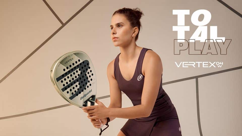Pala Bullpadel Vertex 04 W de Delfi Brea
