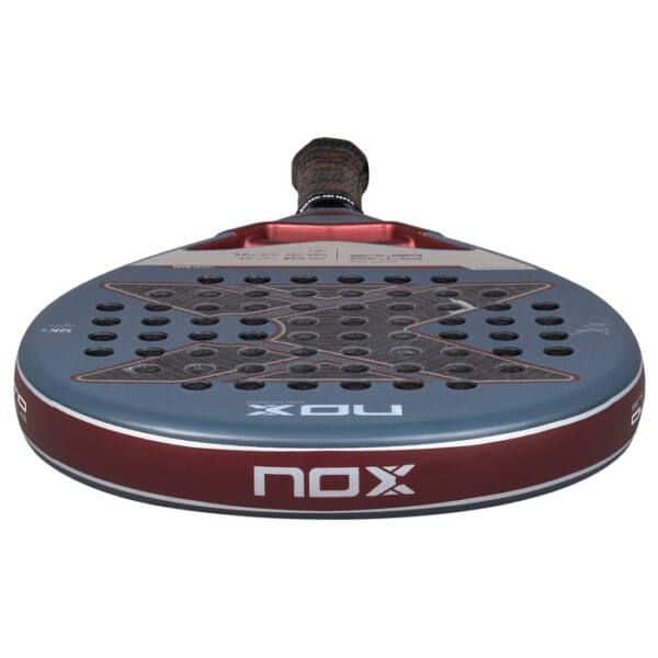 Detalle de la Pala NOX AT10 Genius 12K
