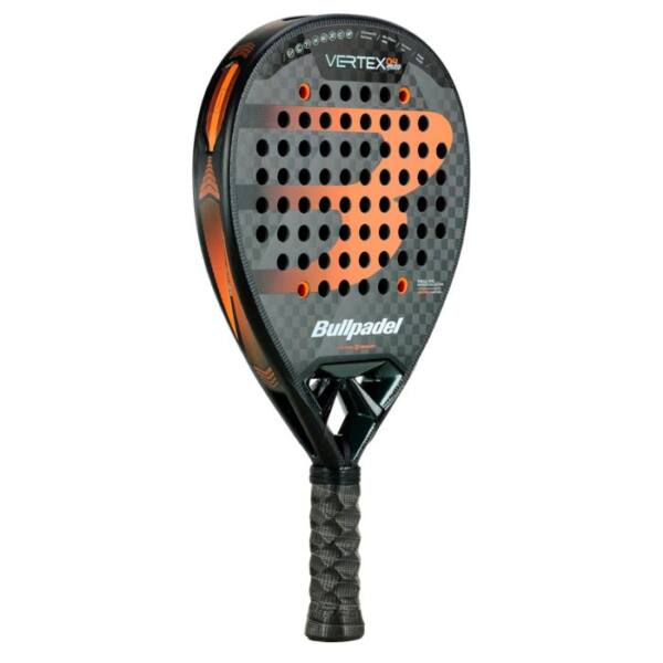 Lateral de la Pala Bullpadel Vertex 04 Hybrid