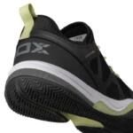 Detalle de las Zapatillas NOX Nerbo Negras