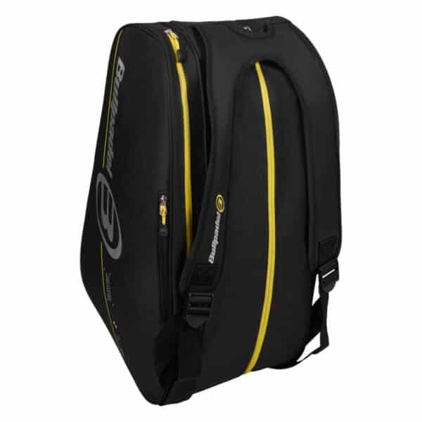 Paletero Bullpadel Tour Negro BPP26015