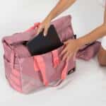Detalle del Bolso Adidas Weekend Pink 2026