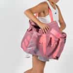 Detalle del Bolso Adidas Weekend Pink 2026