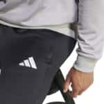Detalle del Pantalón largo Adidas Big Logo Gris