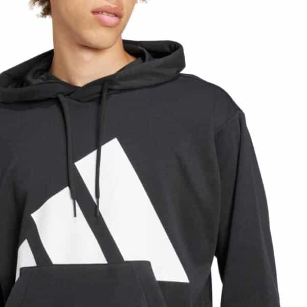 Detalle de la Sudadera Adidas Big Logo Negra