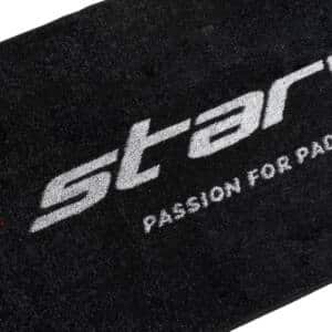 Toalla StarVie en color negro para pádel