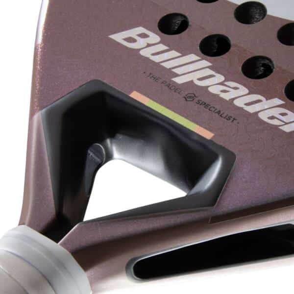Detalle de la Pala Bullpadel Wonder