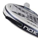 Detalle de la Pala NOX AT10 Genius 12K Lite 2026
