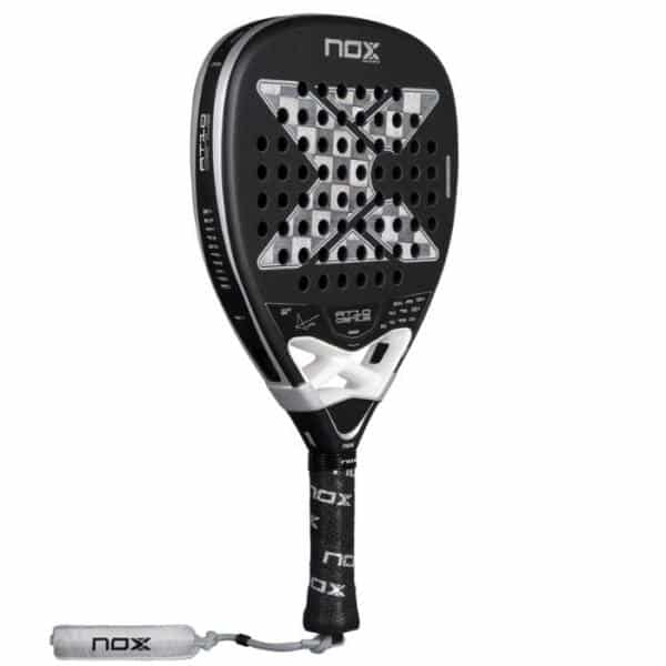 Perfil de la Pala Nox AT10 Genius 18K Attack 2026
