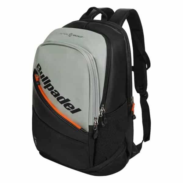 Perfil de la Mochila Bullpadel Hack de Paquito Navarro 2026