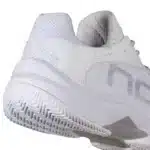 Detalle de las Zapatillas NOX Padel AT10 Lux Blancas