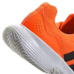Detalle de las Zapatillas Adidas Gamecourt 2 Naranja Flúor