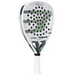 Lateral de la Pala Bullpadel Hack 04 Premier Padel 2026