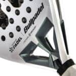Detalle de la Pala Bullpadel Hack 04 Premier Padel 2026