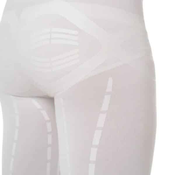 Detalle de los Shorts Floky Activator Blancos