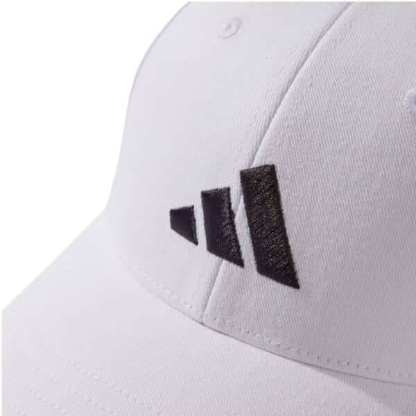 Detalle de la Gorra Adidas Baseball New Logo Blanco/Negro