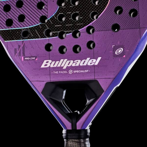 Detalle de la Pala Bullpadel Neuron 02 Edge 2027