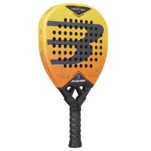 Lateral de la Pala Bullpadel Vertex 05 GEO 2027