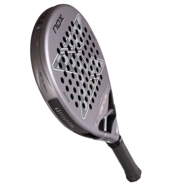 Pala NOX Genius 18K Agustín Tapia 2027