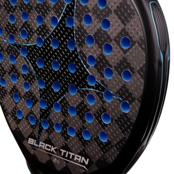 Detalle de la Pala StarVie Black Titan Blue 2027