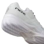 Detalle de las Zapatillas NOX AT10 Pro Blancas